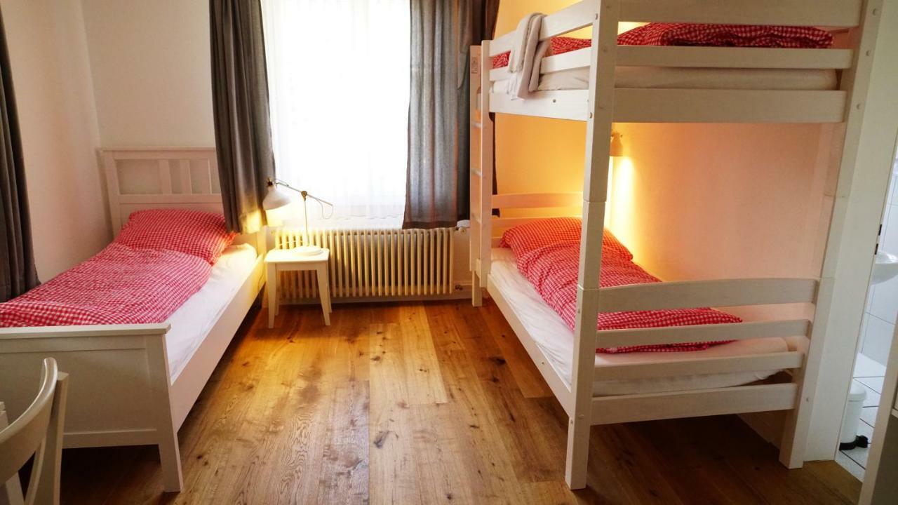 Adventure Guesthouse Interlaken Unterseen Exterior foto